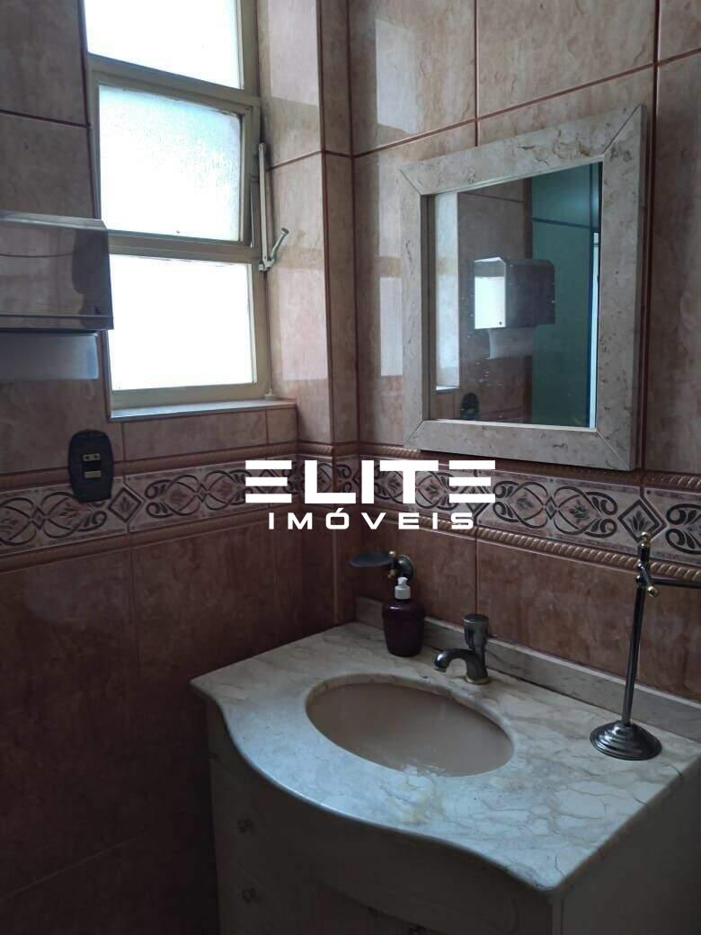 Sala à venda no Centro: 