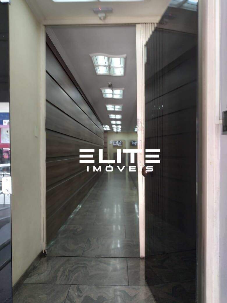 Sala à venda no Centro: 