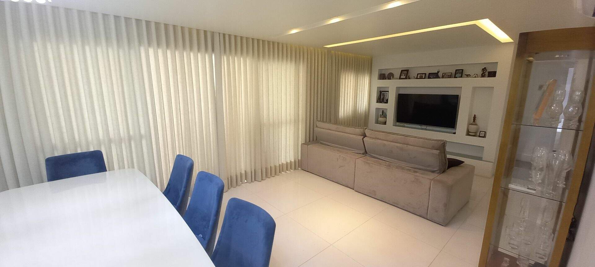 Apartamento à venda no Baeta Neves: 