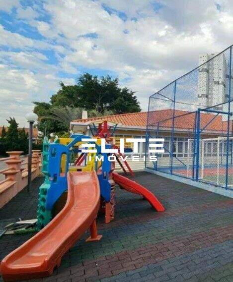 Sobrado à venda no Jardim São Caetano: 