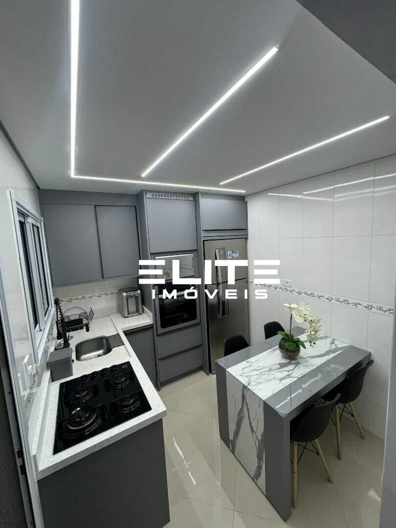 Sobrado à venda no Campestre: 