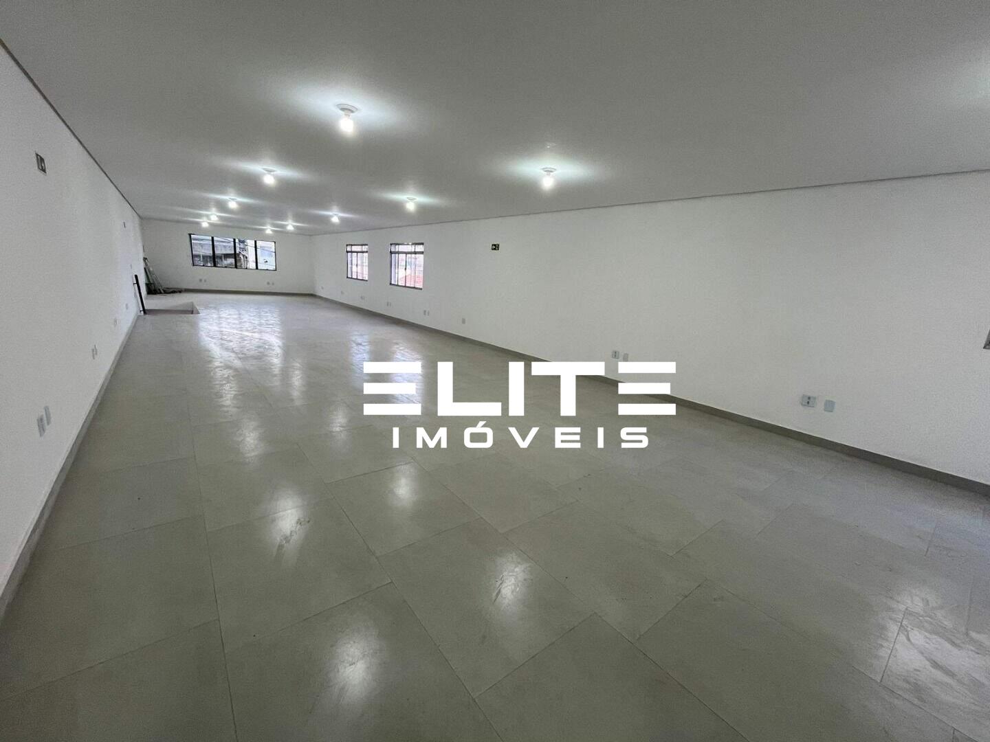 Salão à venda no Cerâmica: 