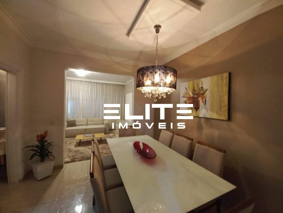 Sobrado à venda no Jardim Stella: 