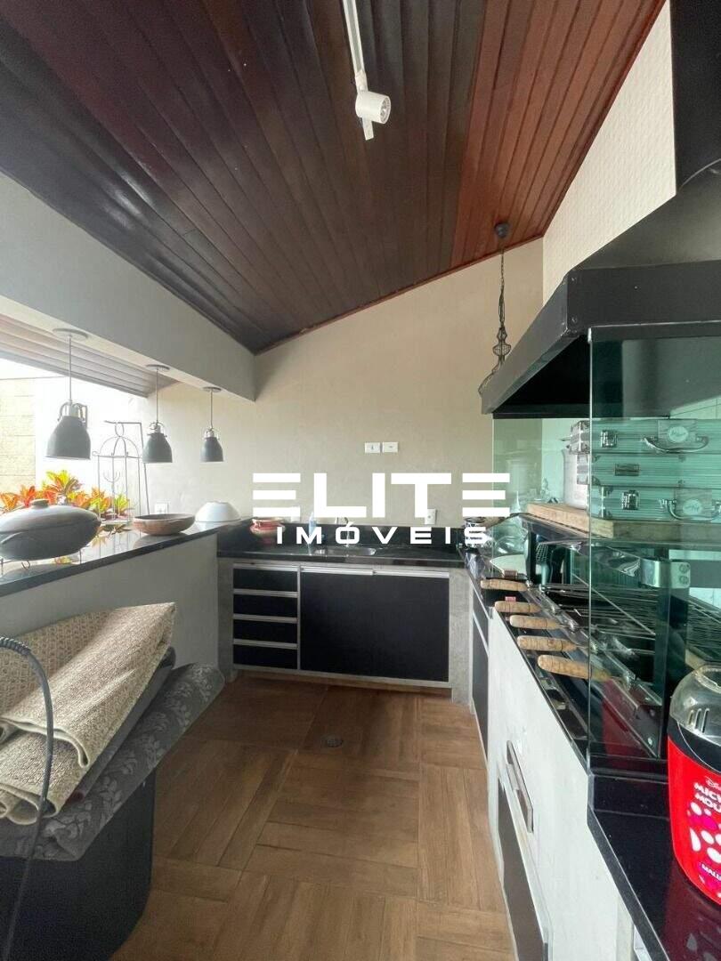 Cobertura à venda no Vila Baeta Neves: 