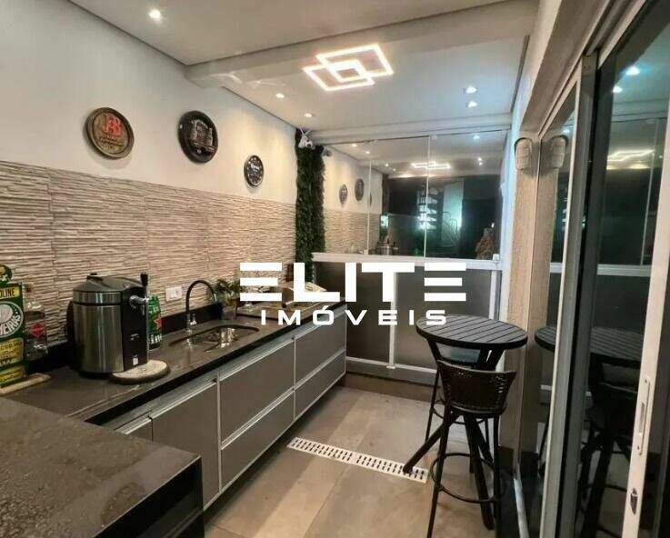 Sobrado à venda no Bairro Jardim: 