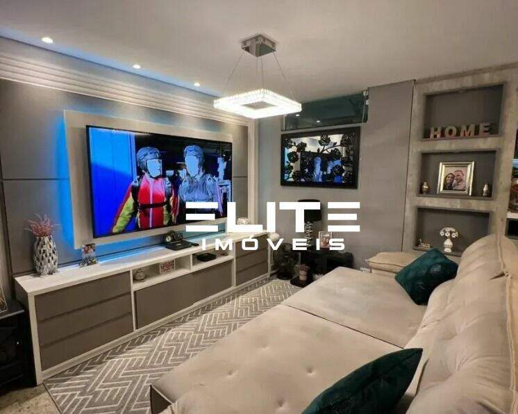 Sobrado à venda no Bairro Jardim: 