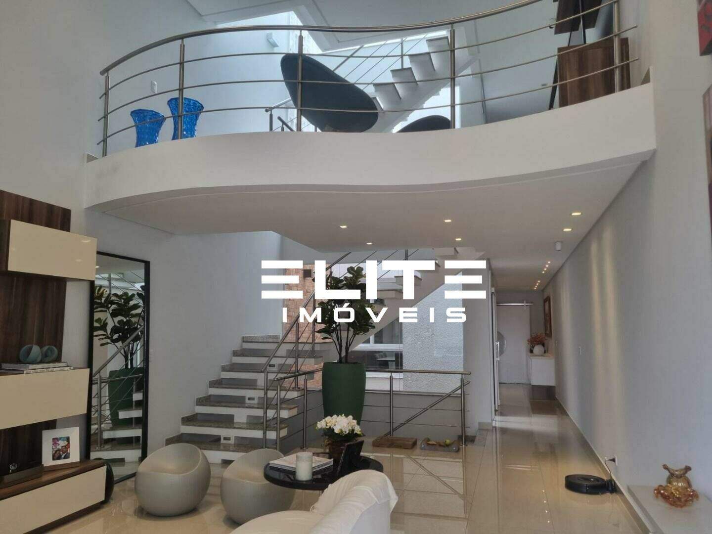 Sobrado à venda no Vila Curuçá: 