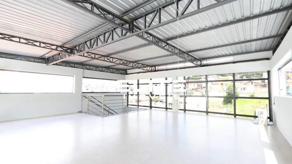 Galpão à venda no Parque Jaçatuba: 