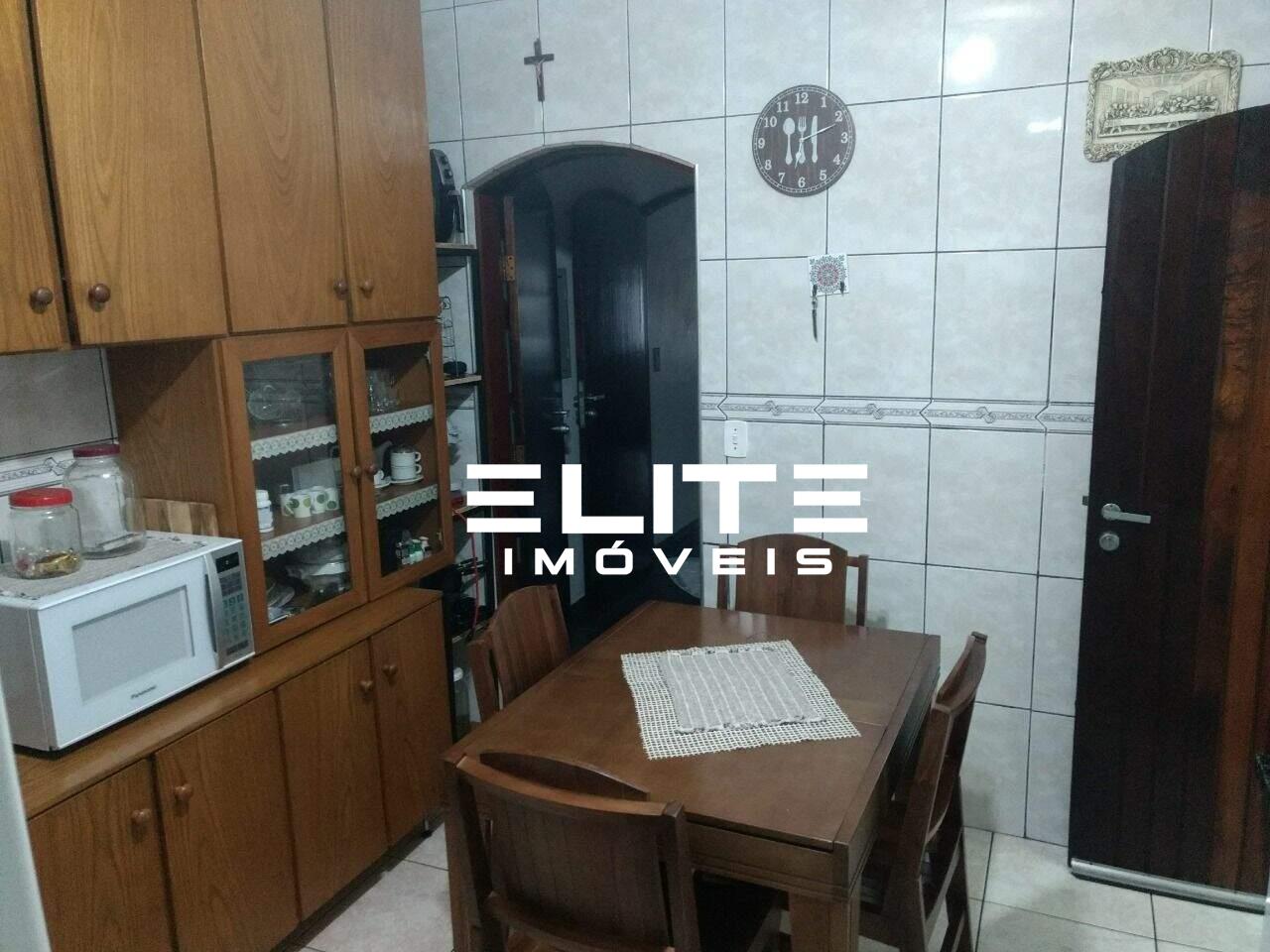 Sobrado à venda no Vila Eldízia: 