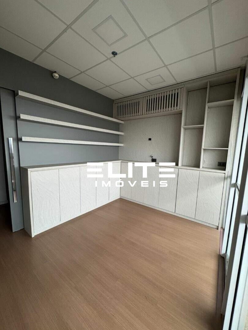 Sala à venda no Vila Baeta Neves: 