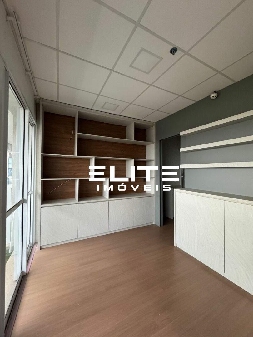 Sala à venda no Vila Baeta Neves: 