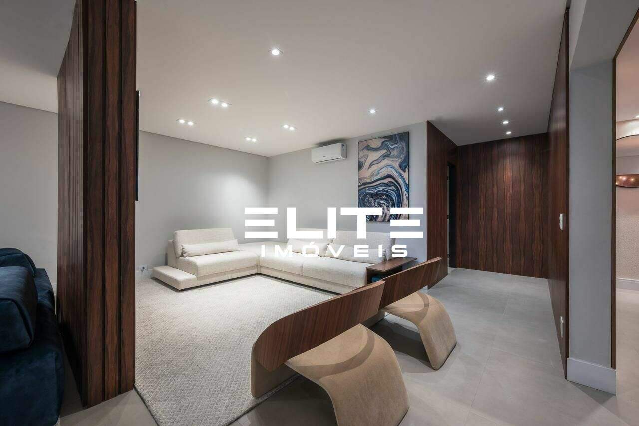 Sobrado à venda no Cerâmica: 