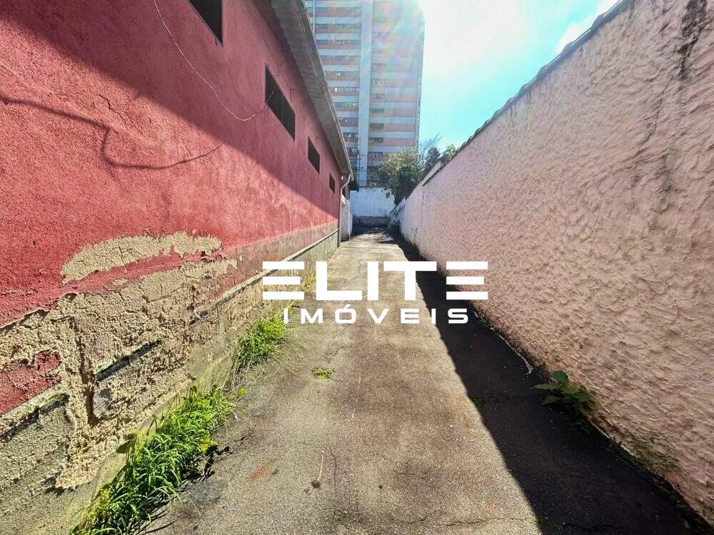 Prédio à venda no Bairro Jardim: 