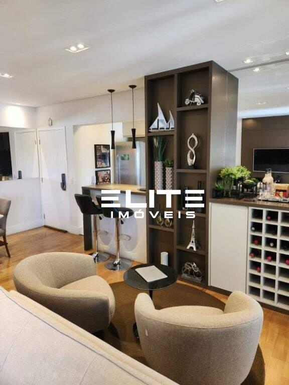 Apartamento à venda no Vila Baeta Neves: 