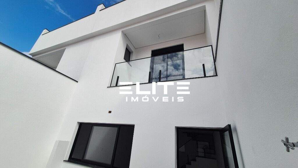 Sobrado à venda no Jardim Bela Vista: 