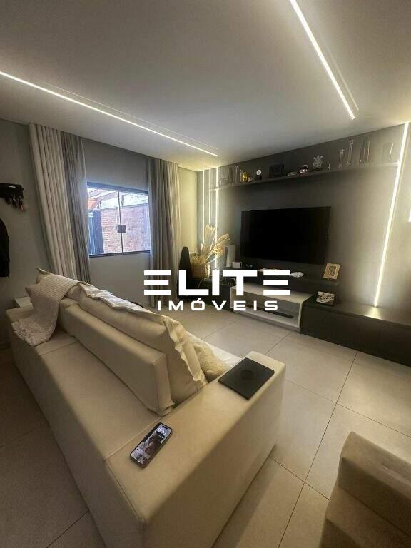 Sobrado à venda no Vila Alzira: 