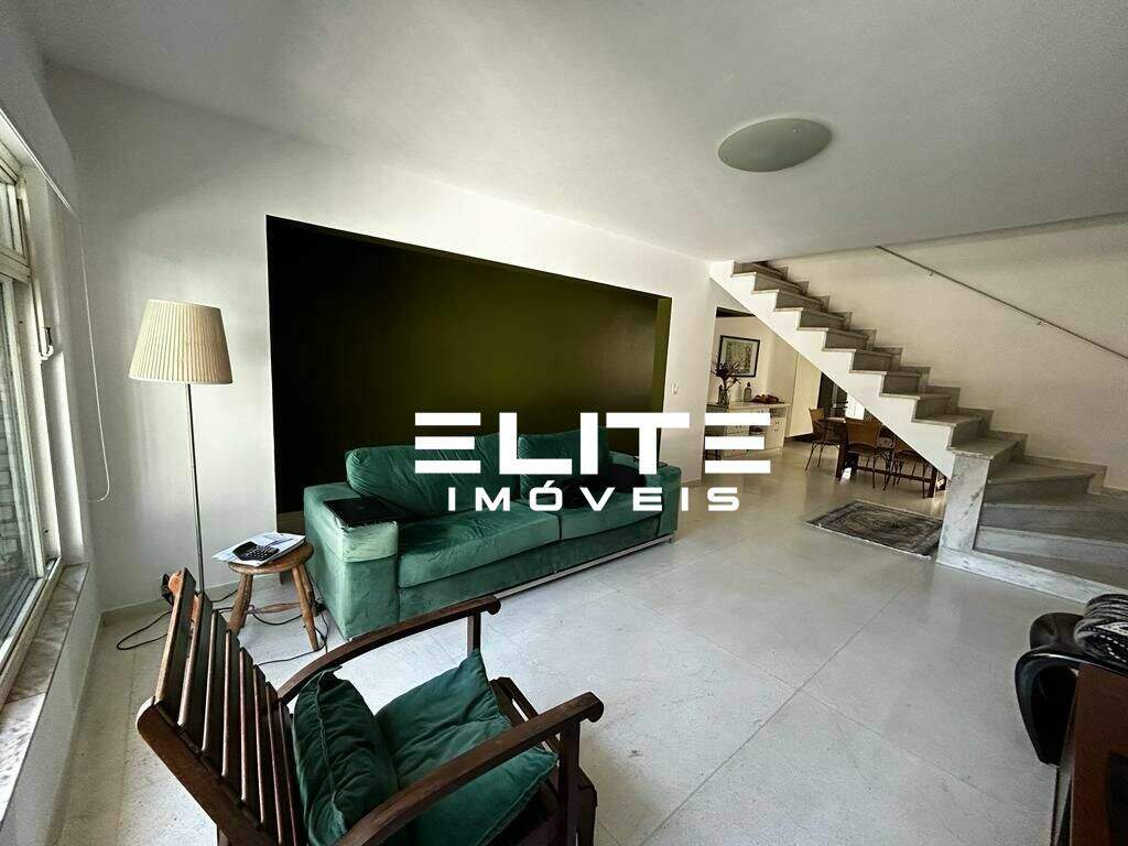 Sobrado à venda no Vila Gilda: 