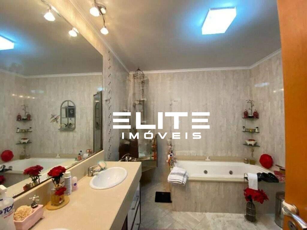 Cobertura à venda no Bairro Jardim: 