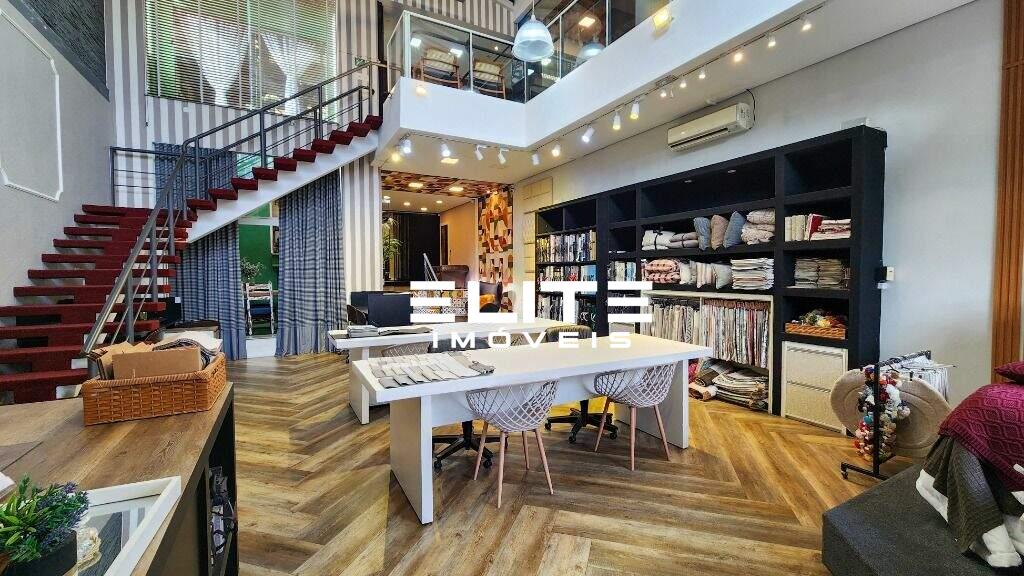 Galpão à venda no Vila Valparaíso: 