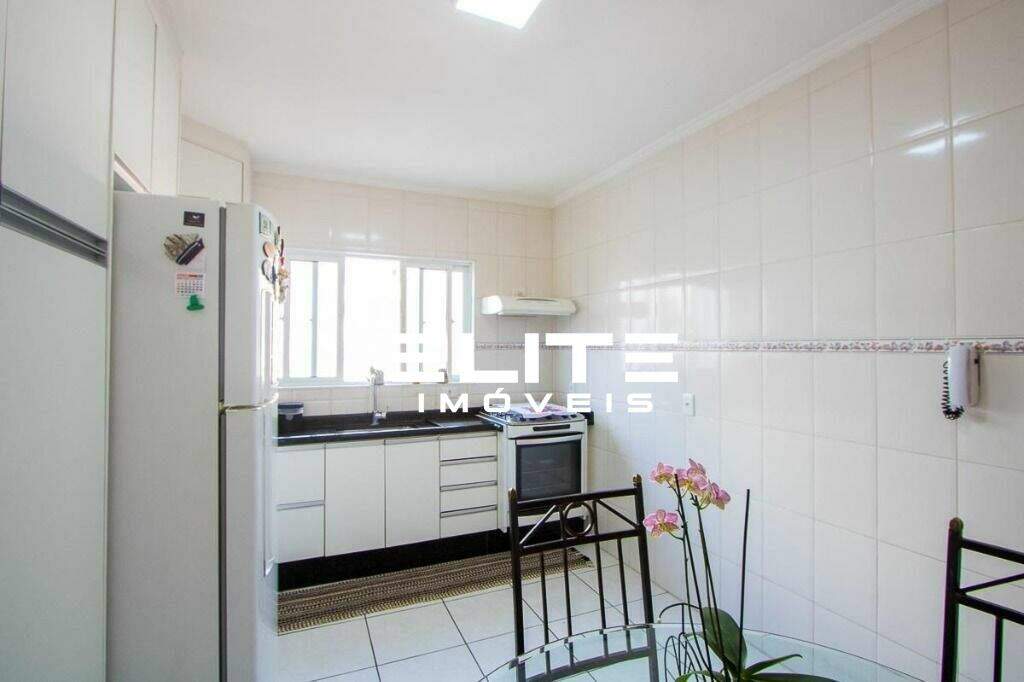 Sobrado à venda no Campestre: 