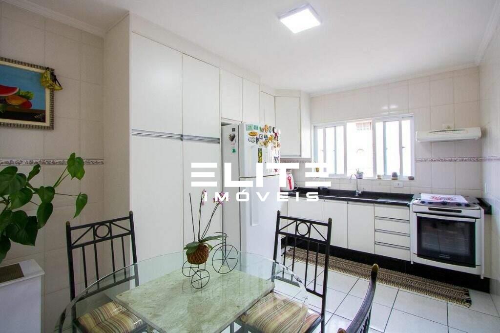 Sobrado à venda no Campestre: 