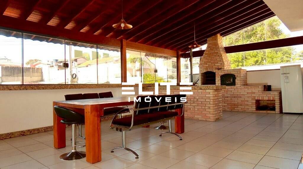 Sobrado à venda no Utinga: 