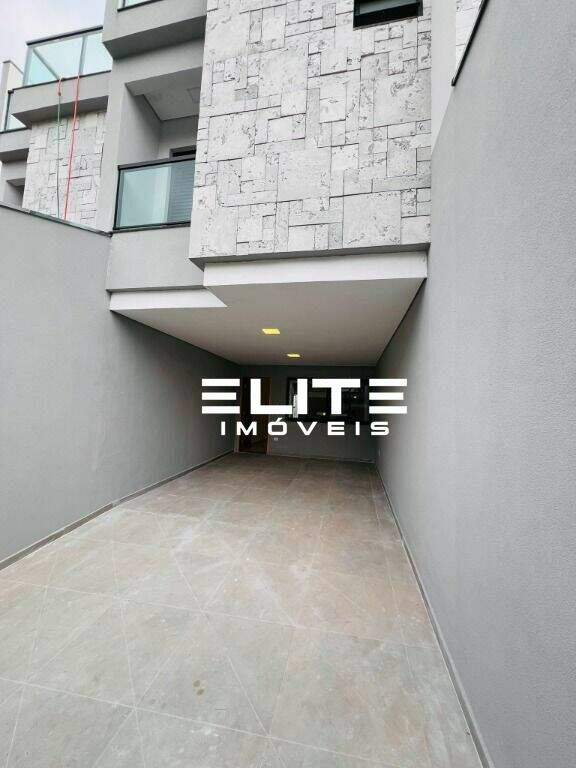 Sobrado à venda no Parque Novo Oratório: 