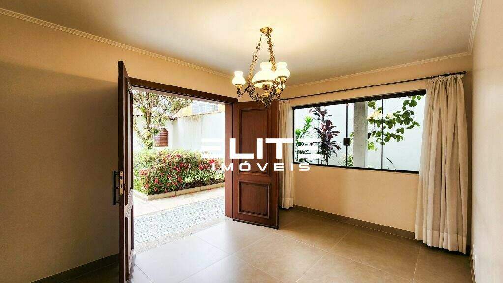 Sobrado à venda no Vila Gilda: 