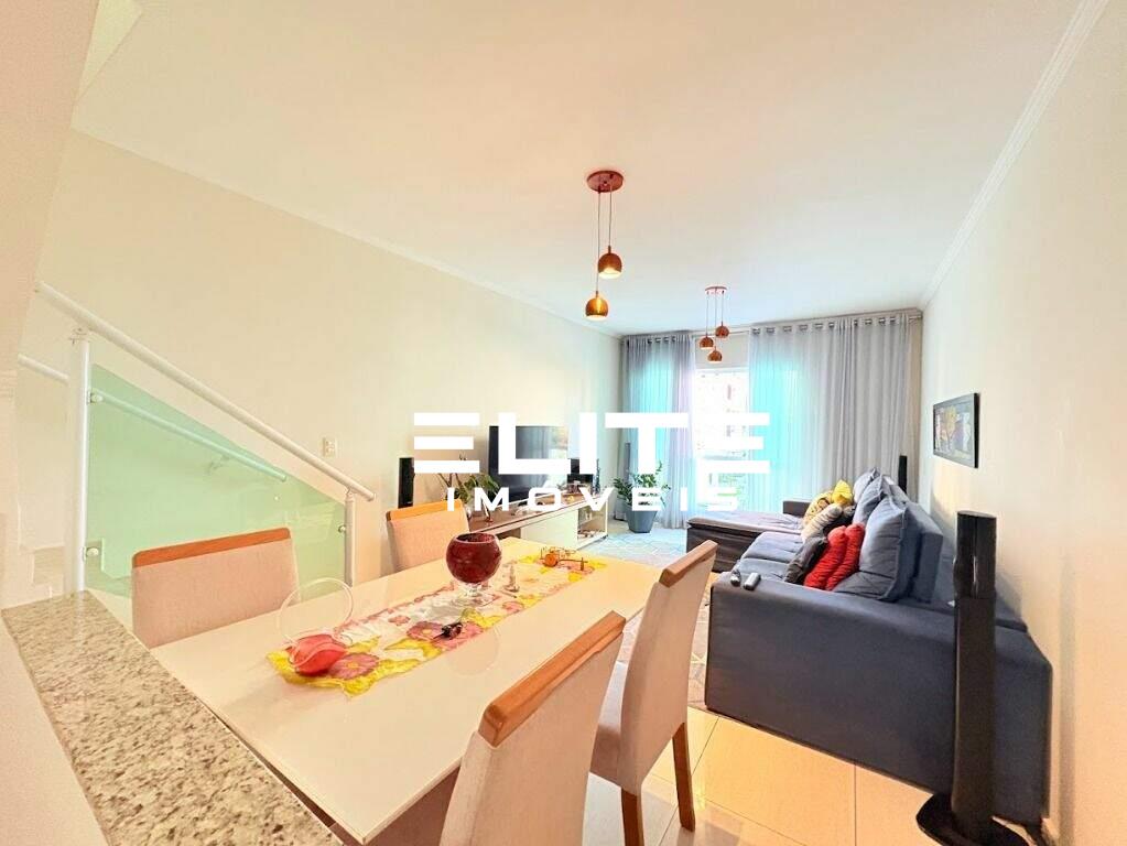 Sobrado à venda no Vila Bastos: 