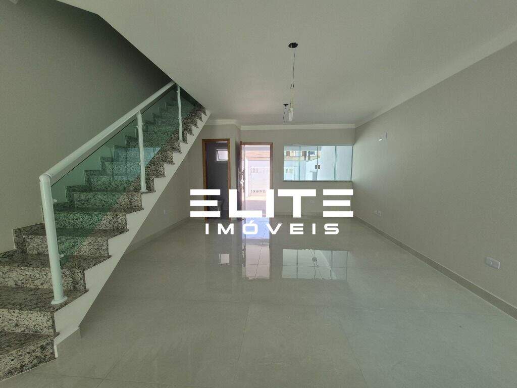 Sobrado à venda no Vila Scarpelli: 