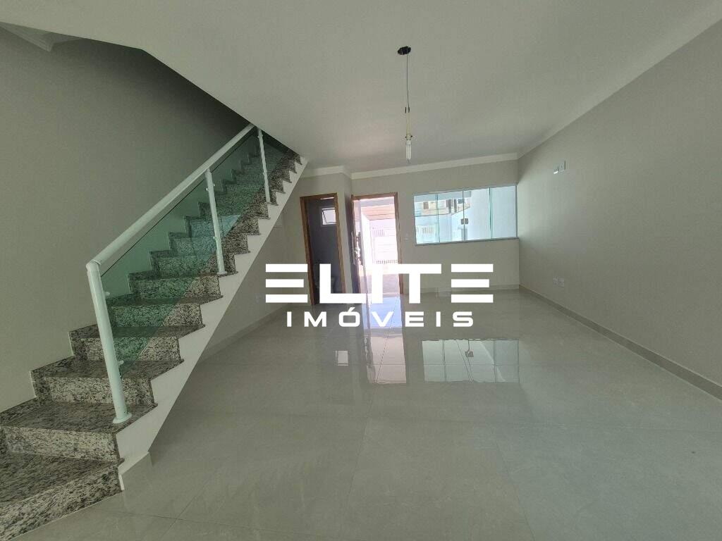 Sobrado à venda no Vila Scarpelli: 