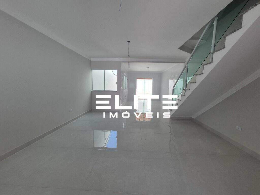 Sobrado à venda no Vila Scarpelli: 