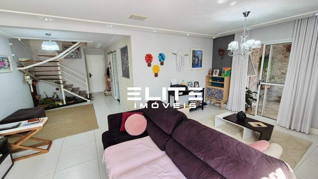 Sobrado à venda no Demarchi: 