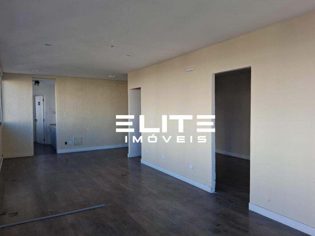 Sala à venda no Centro: 