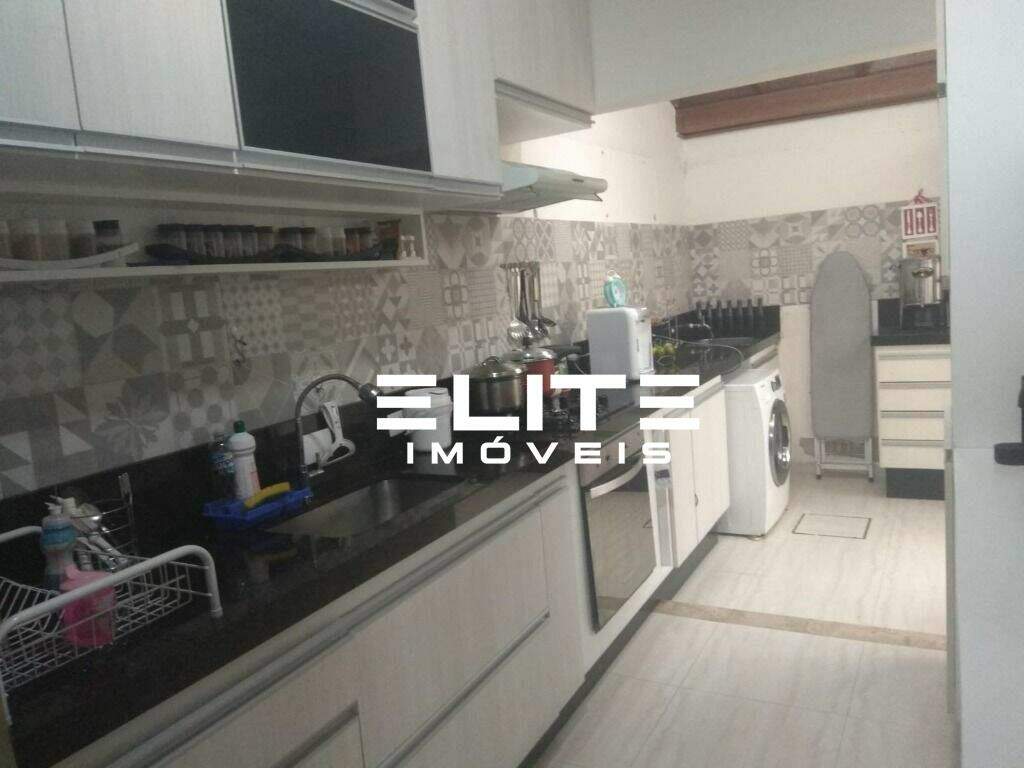 Sobrado à venda no Vila Metalúrgica: 