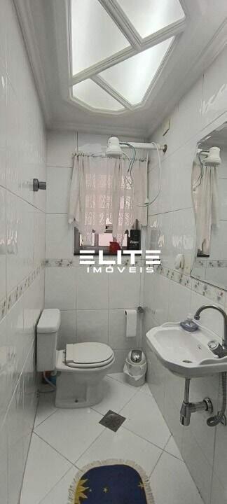 Sobrado à venda no Bairro Jardim: 