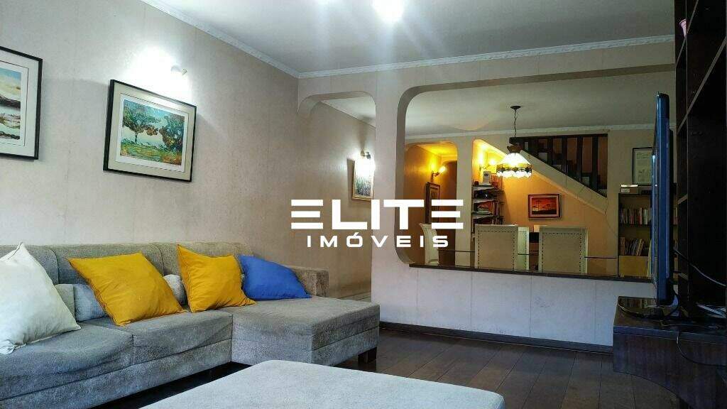 Sobrado à venda no Vila Curuçá: 