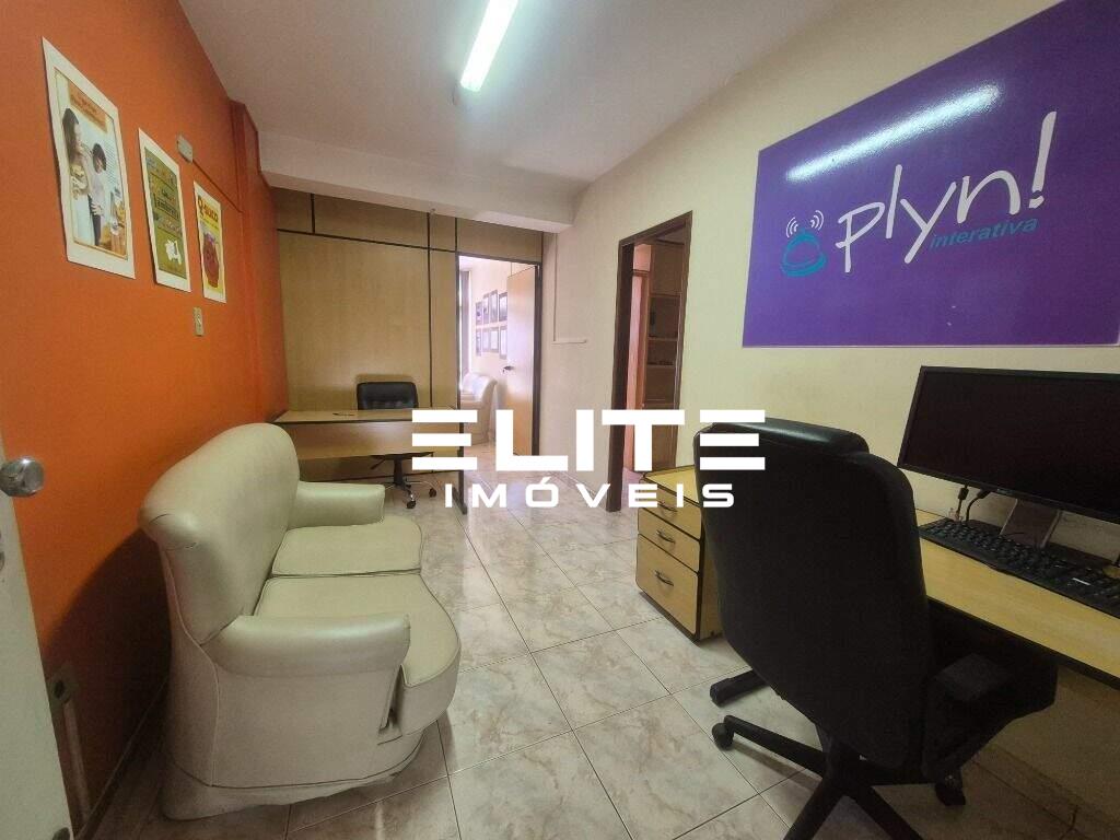 Sala à venda no Centro: 