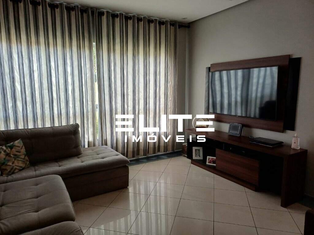 Sobrado à venda no Cerâmica: 