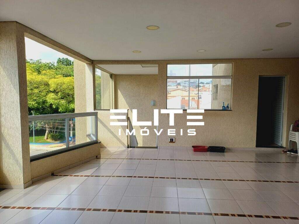 Sobrado à venda no Cerâmica: 