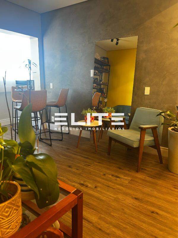 Apartamento à venda no Vila Valparaíso: 