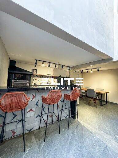 Sobrado à venda no Jardim Bela Vista: 