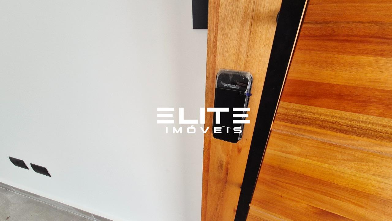 Sobrado à venda no Vila América: 