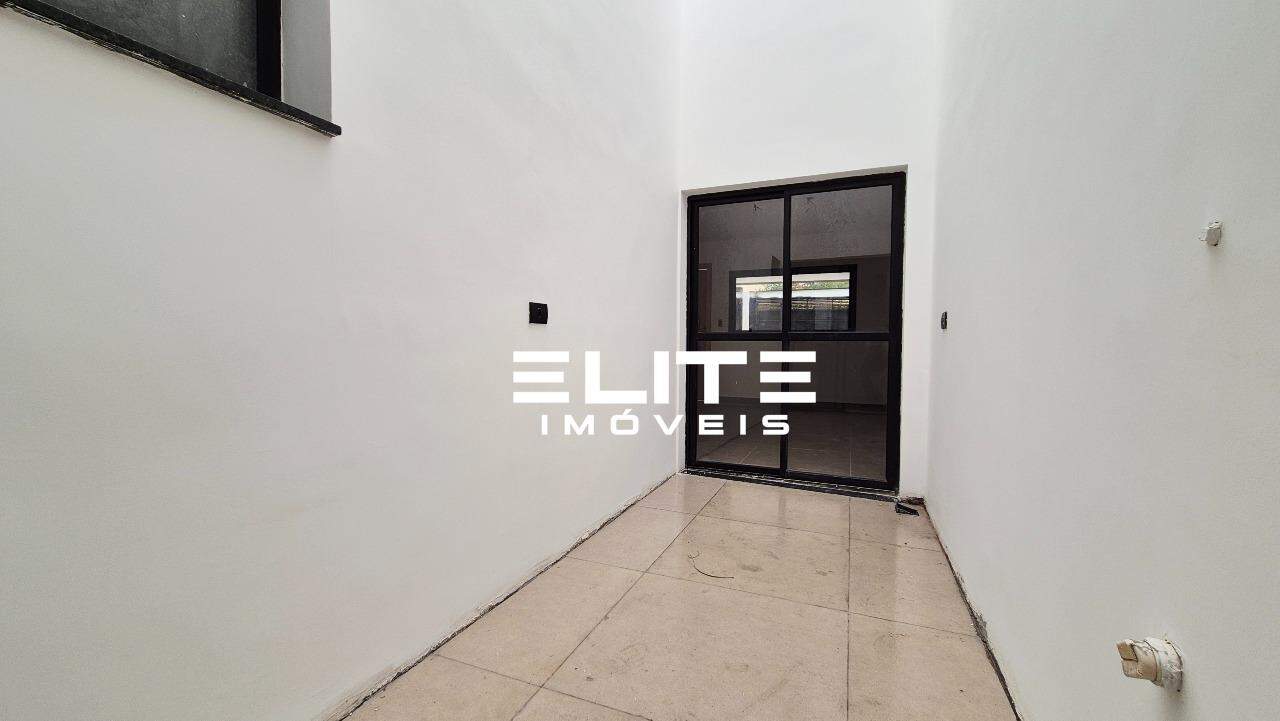 Sobrado à venda no Vila América: 