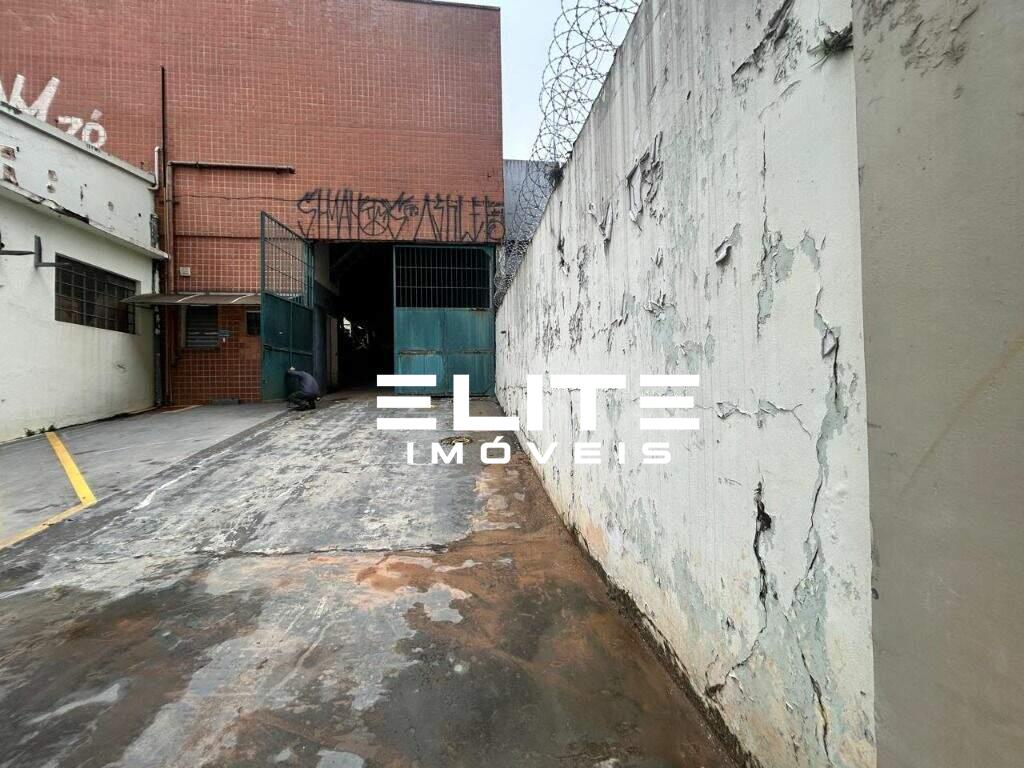 Galpão à venda no Bairro Jardim: 