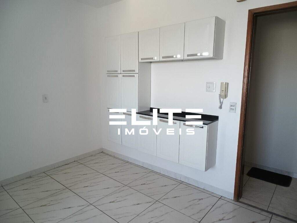 Apartamento para aluguel no Vila Pinheirinho: 