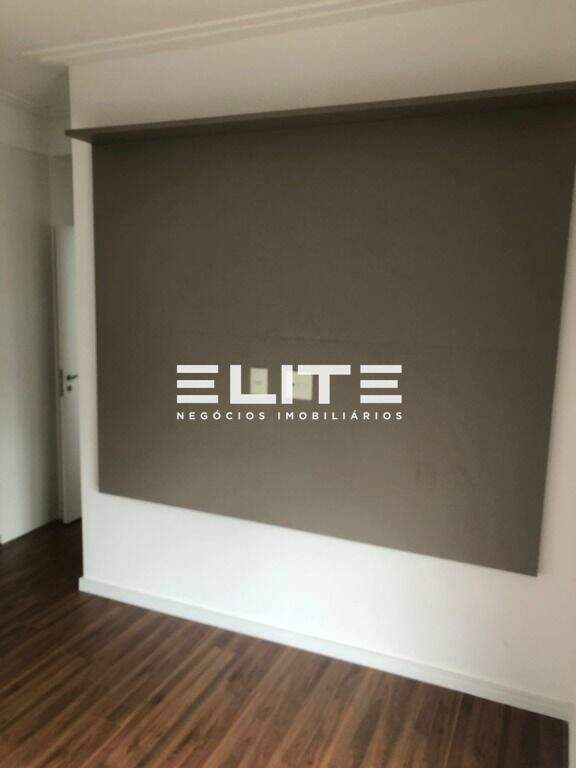 Apartamento para aluguel no Bairro Jardim: 