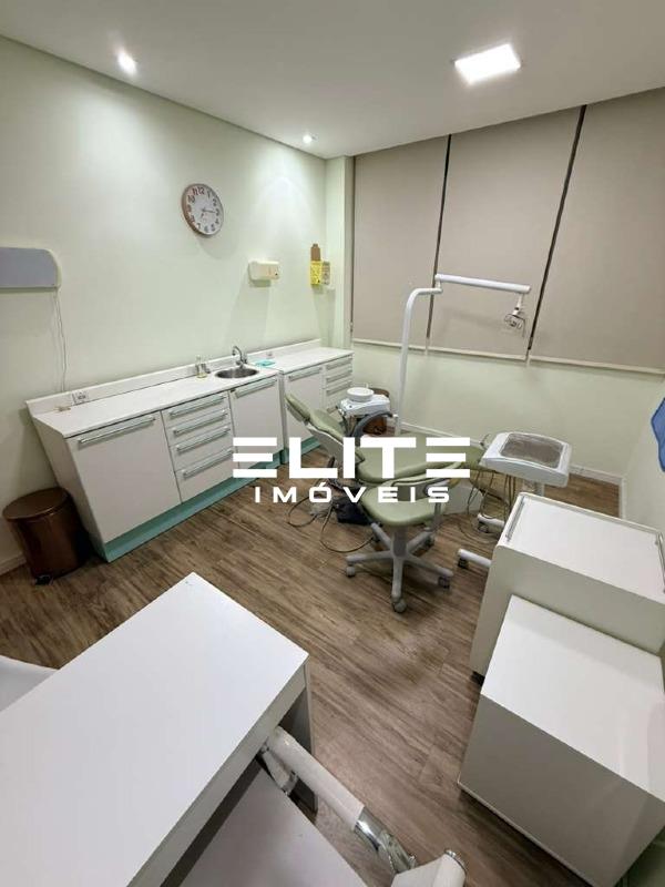 Sala para aluguel no Centro: 