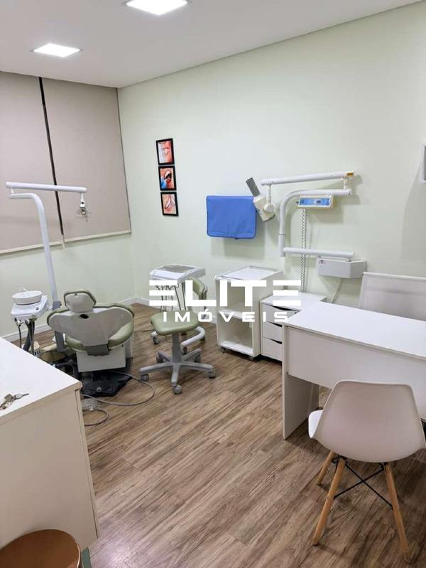 Sala para aluguel no Centro: 