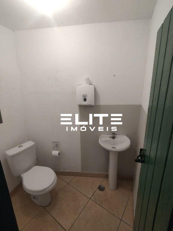 Salão para aluguel no Jardim Utinga: 